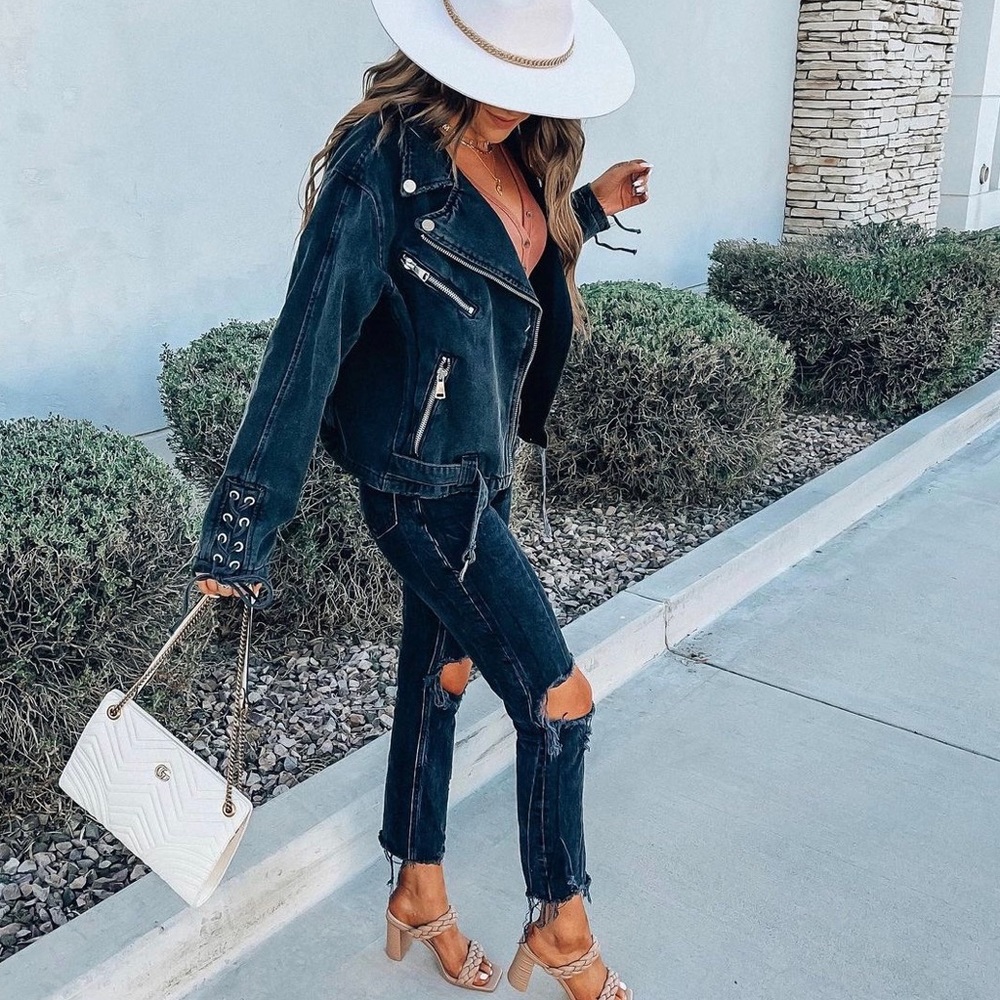 ISO jeans